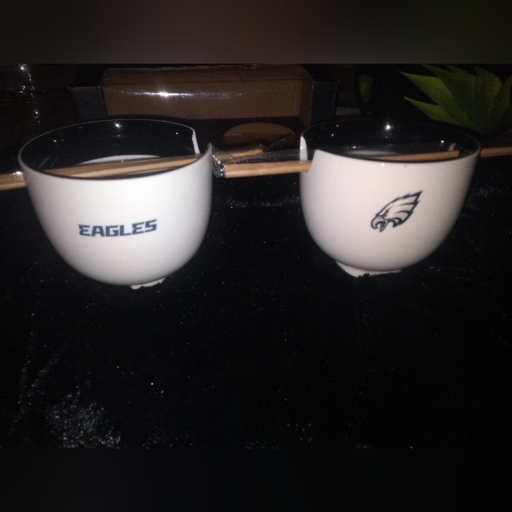 32 oz set of 2 Eagles Ramen Noodle Bowls